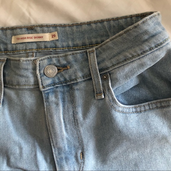 Levi's Denim - levi’s 721 light wash high rise skinny jeans